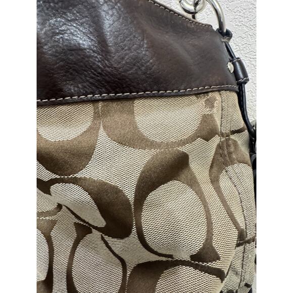 Coach Shoulder Brown Signature Bag Purple Lining - Picture 12 of 13